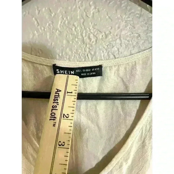 Shein Frenchy V-Neck Ruffle Sleeve Dress With Button Detail Size Large - Picture 7 of 8